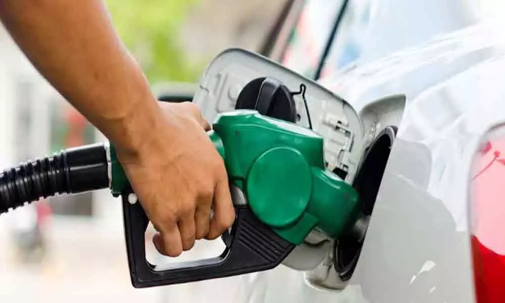 Petrol and diesel prices in Hyderabad, Delhi, Chennai, Mumbai today remains steady on 20 October 2020