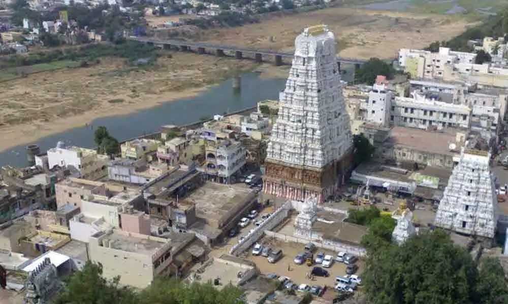 Andhra Pradesh: Srikalahasti temple to begin darshans from Monday