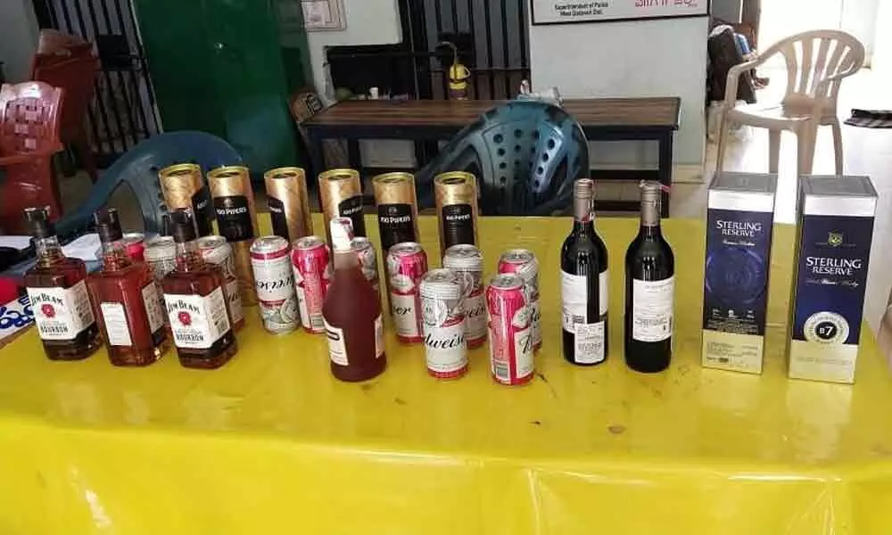 Illegally transported liquor seized