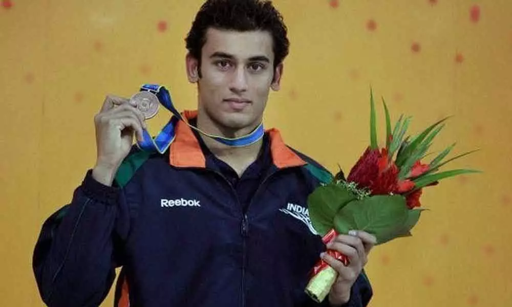 Asian Games bronze medallist Virdhawal Khade