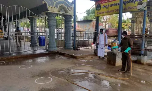 Kanipakam temple employee tests positive for Coronavirus in Chittoor