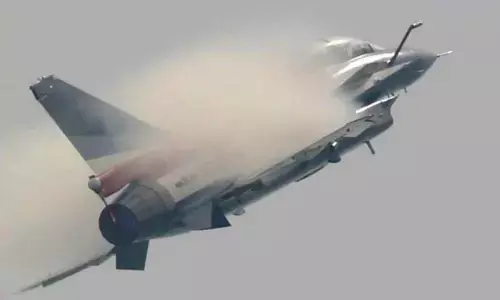 Taiwan says Chinese fighter jet briefly enters defence zone, third incursion in 7 days