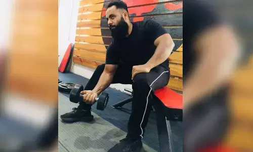 Gym owners hook clients with online sessions