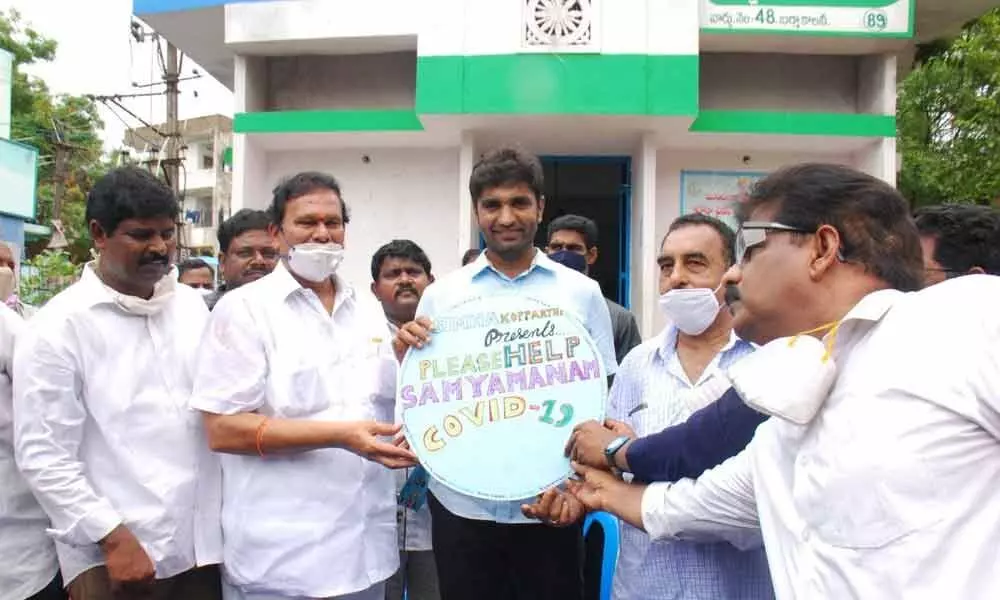 MP Margani Bharat Ram with party leaders R S P Rao, B R Kumar and others in 48th and 49th divisions in Rajamahendravaram on Tuesday