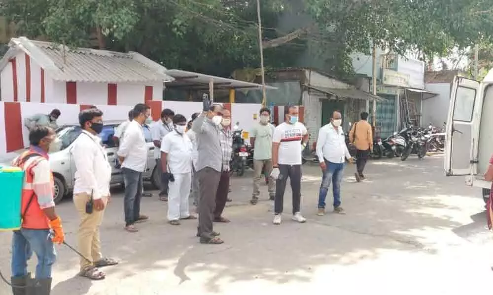 Municipal Commissioner C Obulesh and other officials visiting  Mittoor Containment area in Chittoor  district on Tuesday