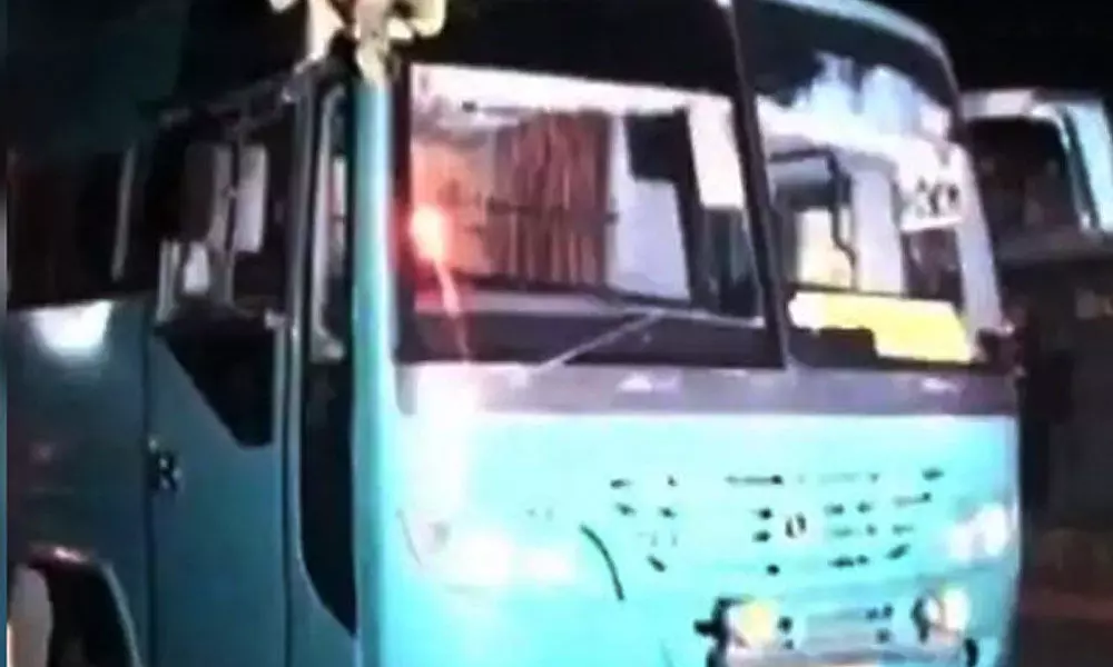 Woman raped in moving bus in Uttar Pradesh