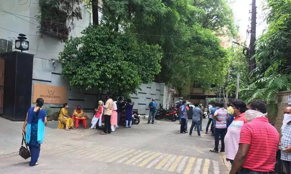Parents stage protest at Niraj school