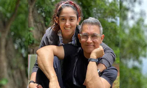 Aamir Khan Poses In His Grey Hairs Along With His Daughter Ira