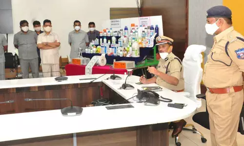 Commissioner of Police B Srinivasulu addressing the media in Vijayawada on Tuesday
