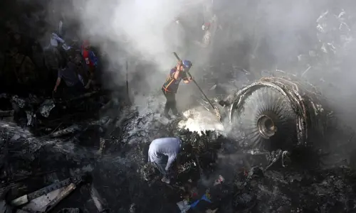 Pakistan plane crash