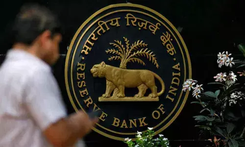 RBI directs banks, NBFCs, digital lending platforms to disclose full information