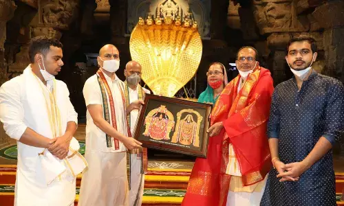 Prayed lord for security of nation and prosperity of people of India - MP CM