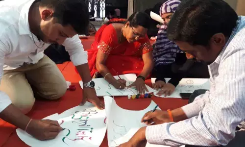 Efforts on to breathe life into vanishing art of calligraphy