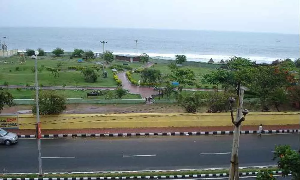 Visakhapatnam: Advocates demand installation of  P V Narasimha Raos statue on Beach Road