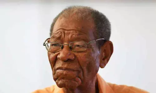 Everton Weekes to feature in cricket museum at Eden Gardens