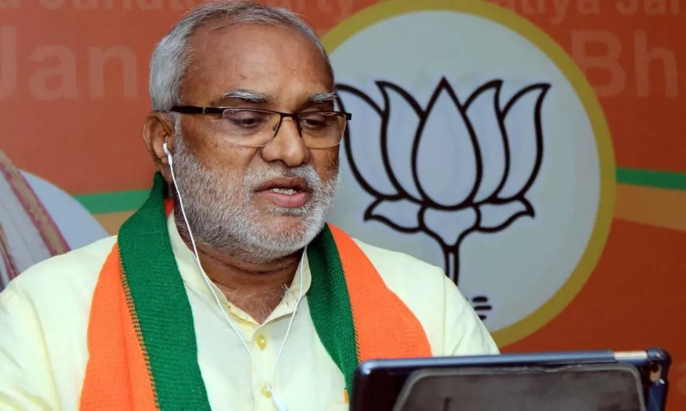 BJP National Executive member Perala Sekhar Rao addressing the media in Hyderabad on Thursday