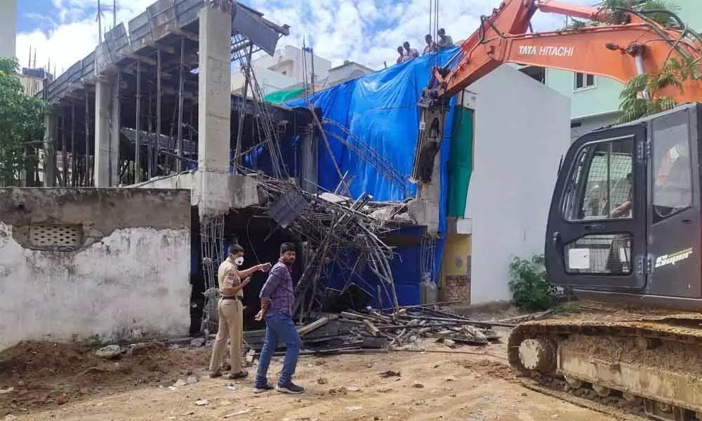 Greater Hyderabad Municipal Corporation pulls down 9 more unauthorised buildings