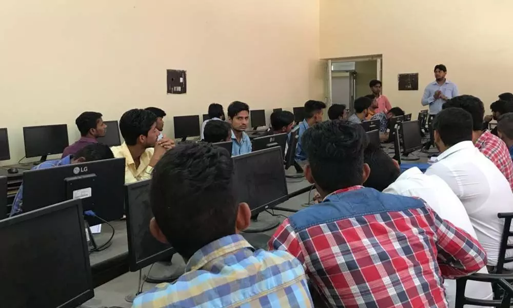 Praja Science Vedika opposes compulsory enrolment of polytechnic students in MSMEs