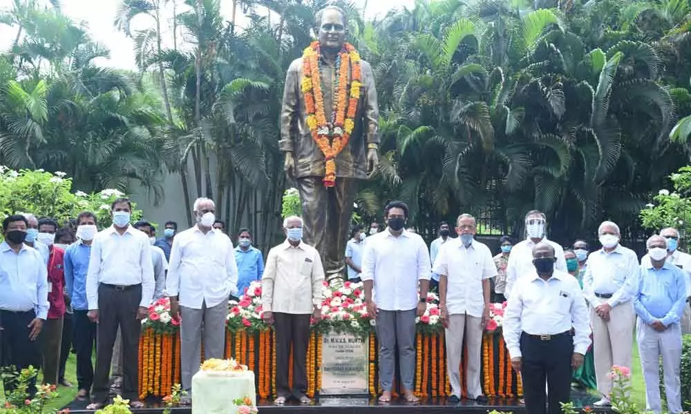 GITAM Vice-Chancellor K Sivaramakrishna, vice-president M Gangadhra Rao and others paying rich tributes to the institution’s founder-president late Dr M V V S Murhti’s statue on the occasion of his 82nd birth anniversary celebrations held in Visakhapatnam on Friday.