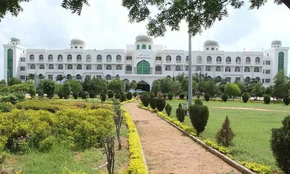 Green drive at Maulana Azad National Urdu University