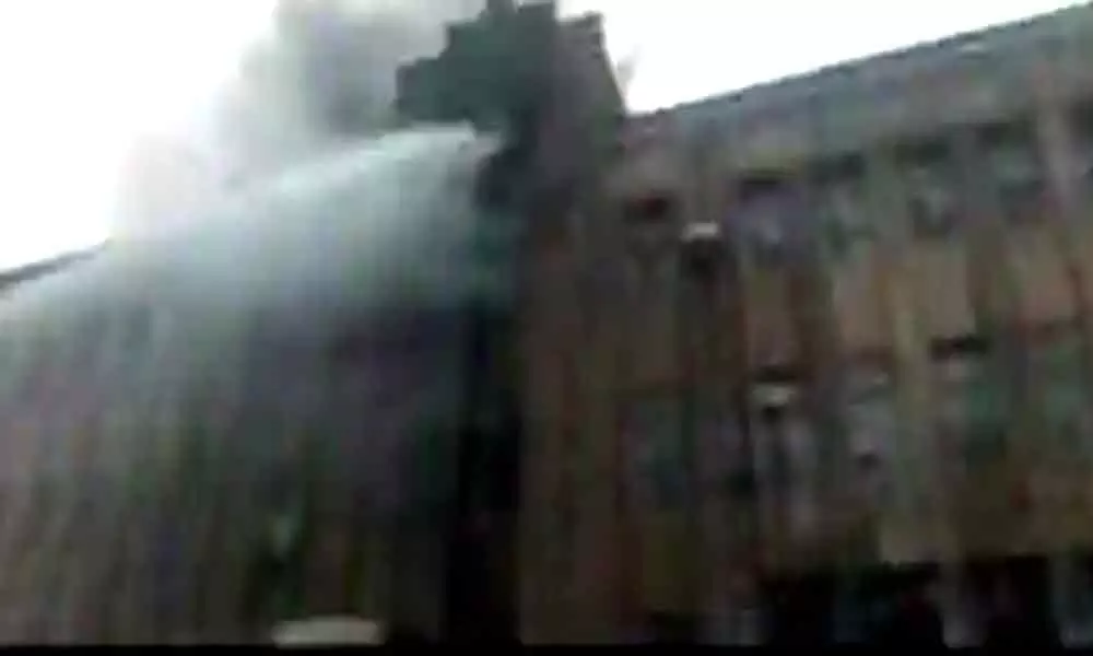 Fire breaks out at multi-storey building in Kolkata