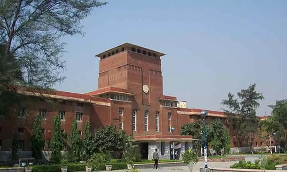 Technical Glitches, Incorrect Question Papers Mar First Day Of DU Mock Online Exam