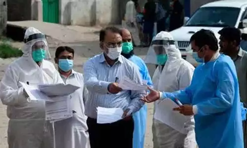48 Pakistan doctors resign over safety gear