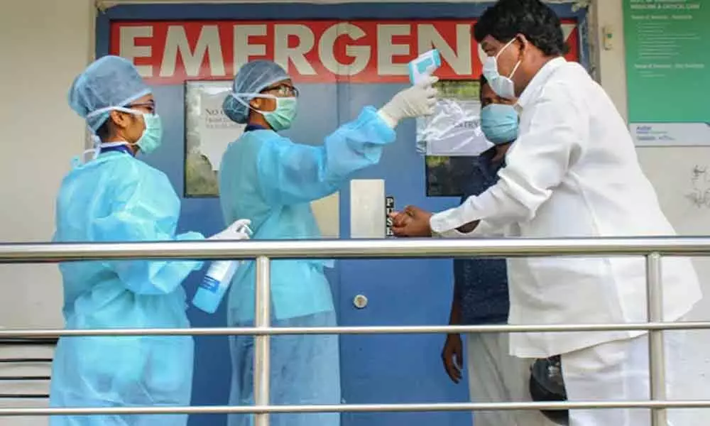 Rajamahendravaram: Provide treatment to Covid patients, private hospitals told