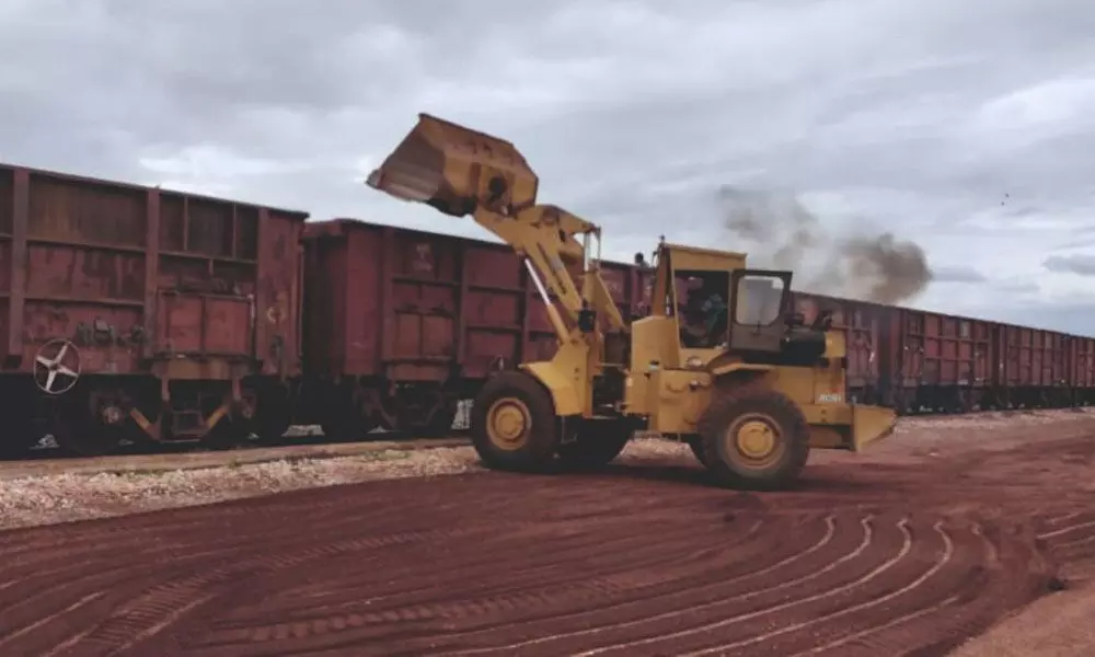 For the first time, iron ore from Veldurthy transported through railways