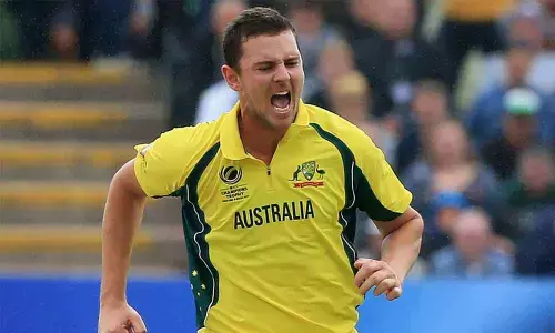 Australia Beat India by 4 Wickets in 2nd T20I at MCG — Hazlewood Stars with 3 Wickets
