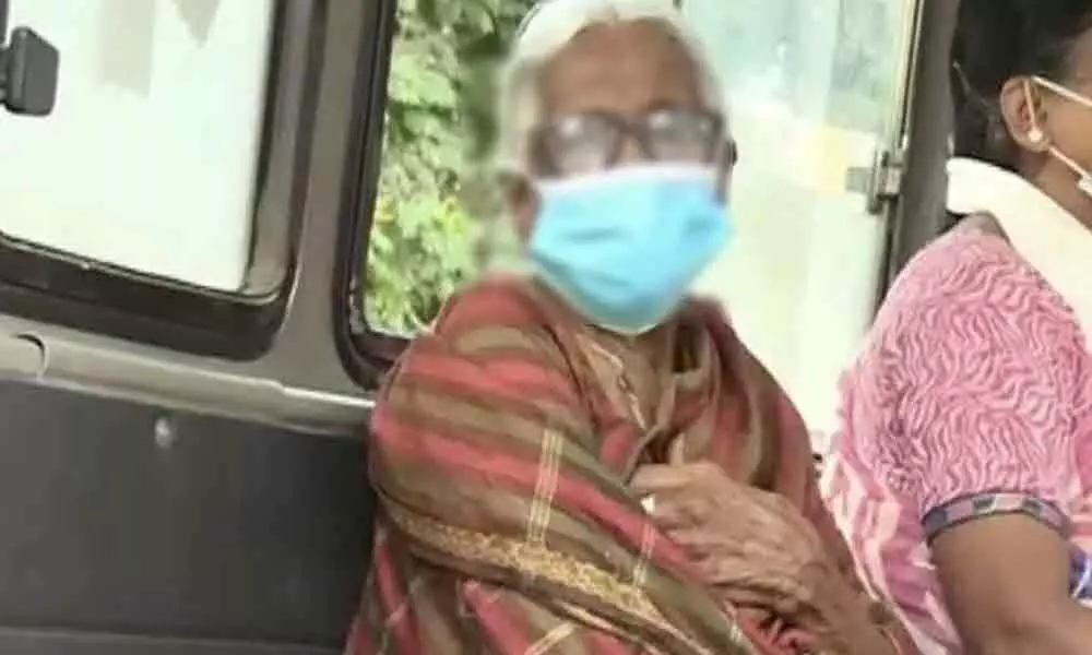 Karnataka: 96-year-old woman discharged in nine days after Coronavirus treatment