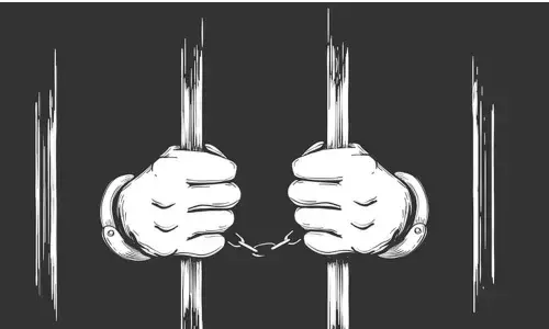 2 held in realtor kidnap case