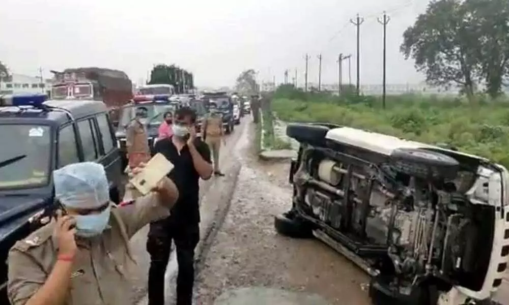 Cows, buffaloes caused accident of car carrying Dubey: STF