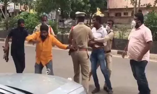 Telangana: BJP MP convoy attacked by TRS goons