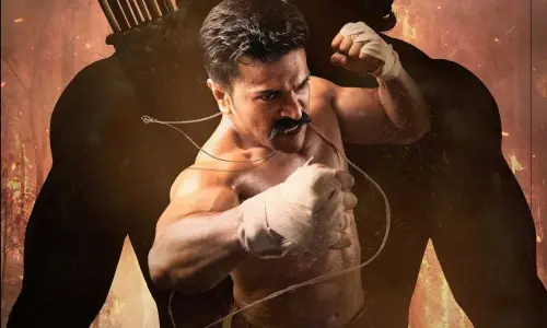 Rajamouli decides not to shoot songs for RRR?