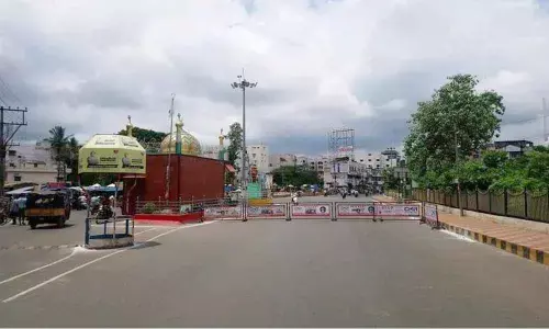 Fort junction wears a deserted look with the closure of shops in Vizianagaram on Thursday