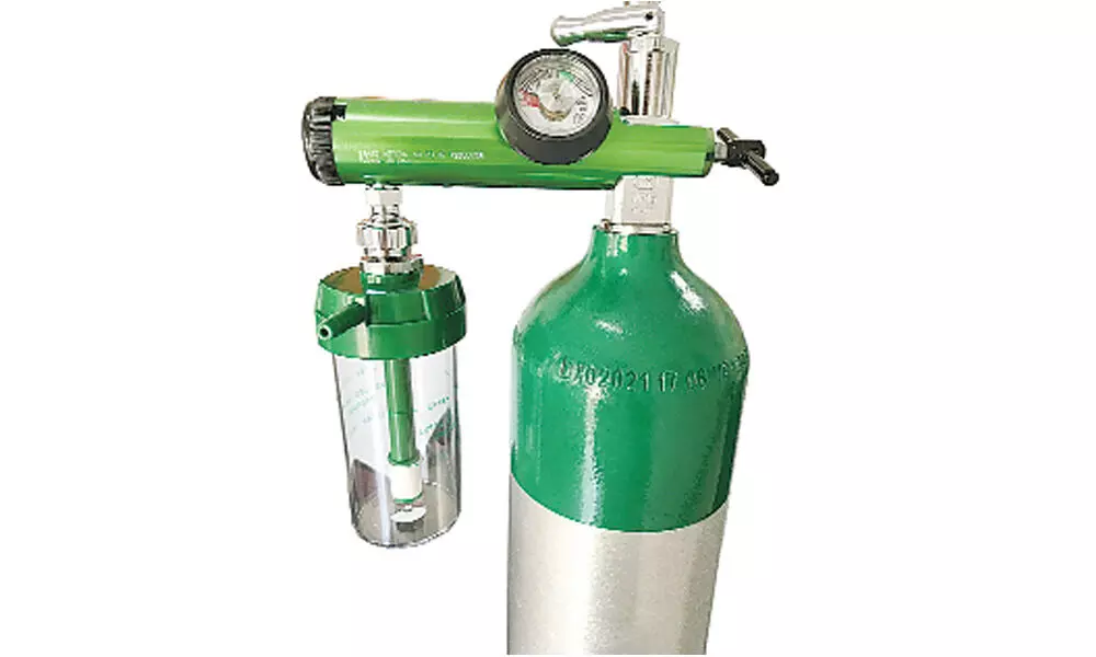 oxygen cylinder