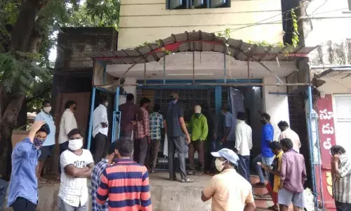 Physical distance norm goes for toss at wine shops