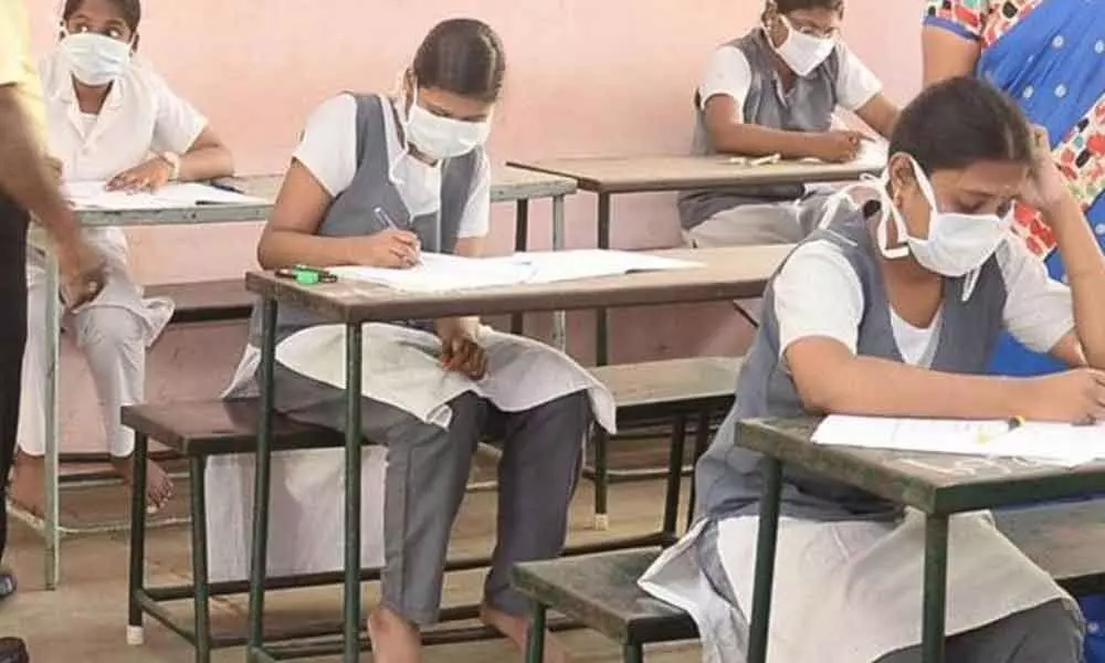 Karnataka not to permit opening of new schools amid pandemic