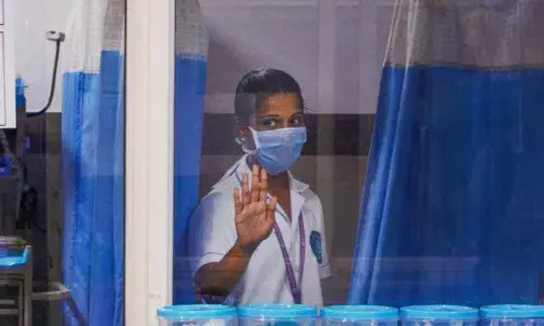 House owner denies tenant from entering the house in Rajamahendravaram