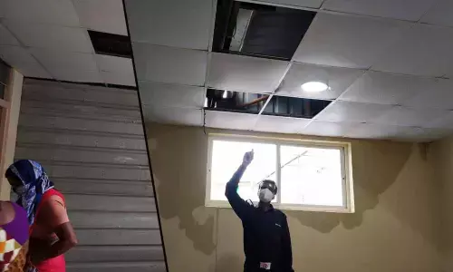 Hyderabad: No relief for patients as rainwater enters Quli Qutub Shah block at Osmania Hospital