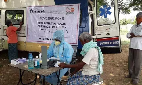 GMRVF distributes medicines to old people