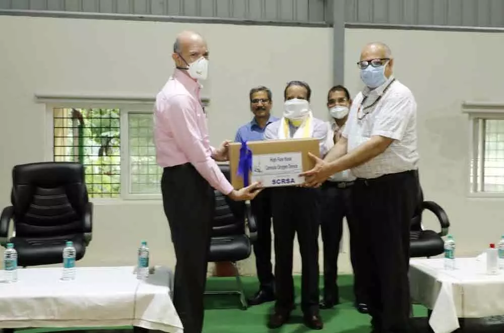 Secunderabad: Oxygen devices donated to Railway Hospital