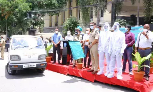 Hyderabad CP Anjani Kumar flags off last ride service vehicles