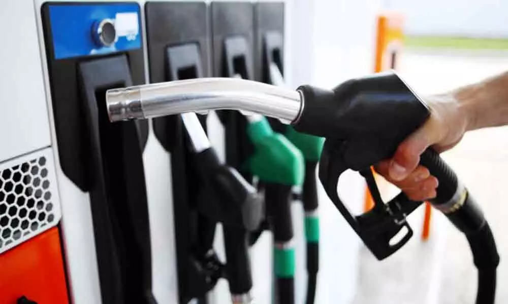 Petrol and diesel prices today remained steady in Hyderabad, Delhi, Mumbai, 27 July 2020