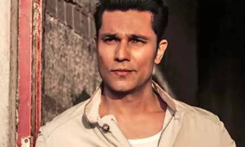 Sony BBC Earth - Randeep Hooda