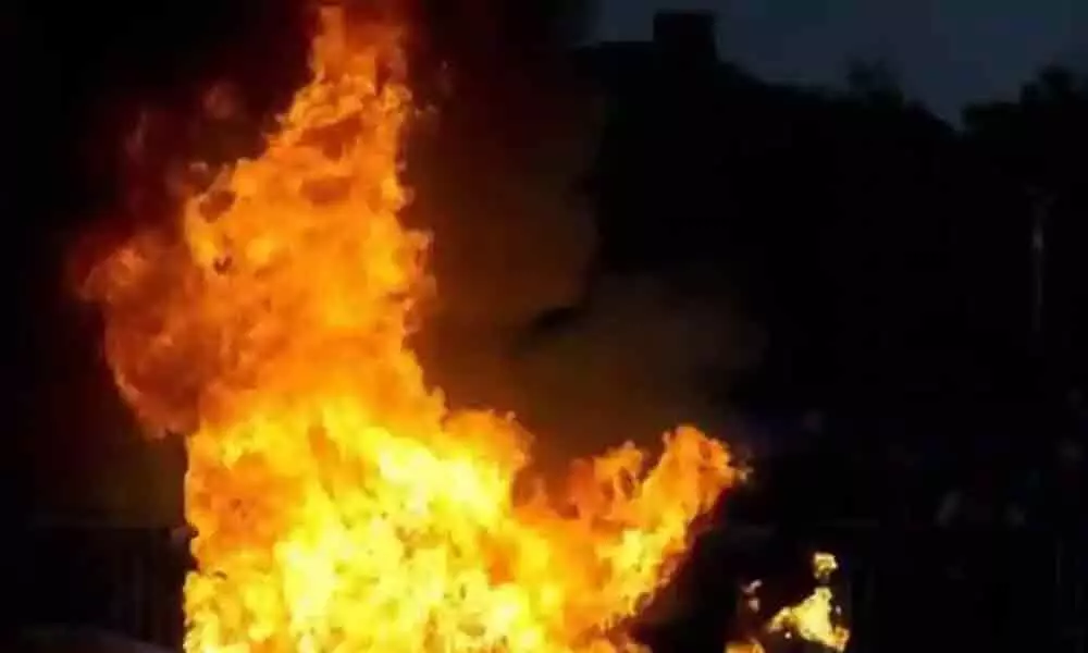 [Breaking]: Fire breaks out at a chemical factory in Nellore, 4 injured