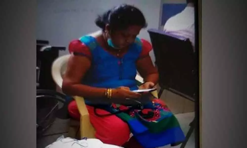 Woman held for posing herself as doctor at Coronavirus hospital in Vijayawada