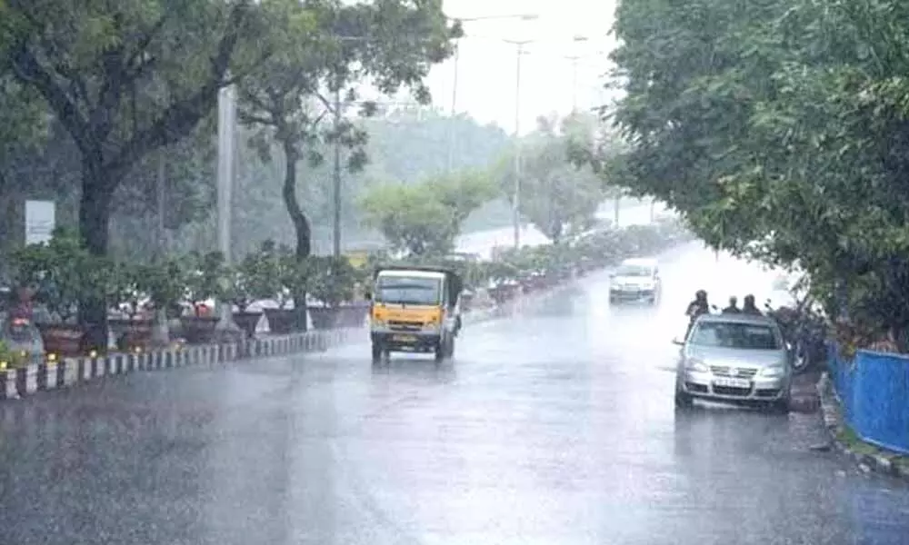 Parts of Hyderbad witness heavy rainfall