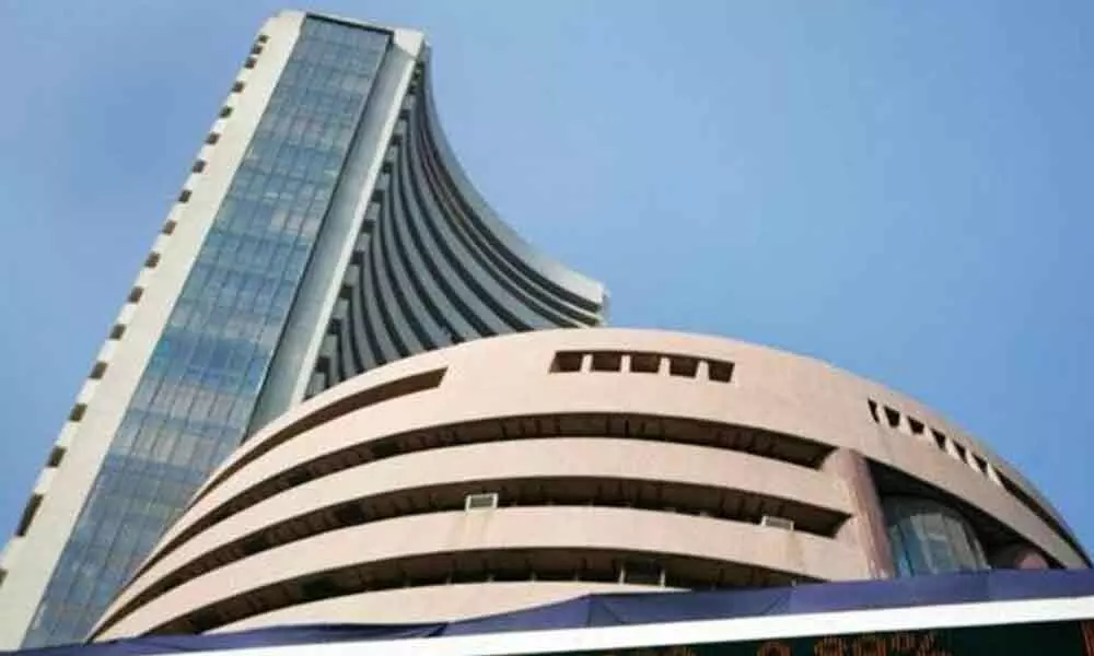 Sensex sheds 335 points while Nifty down 101 pts